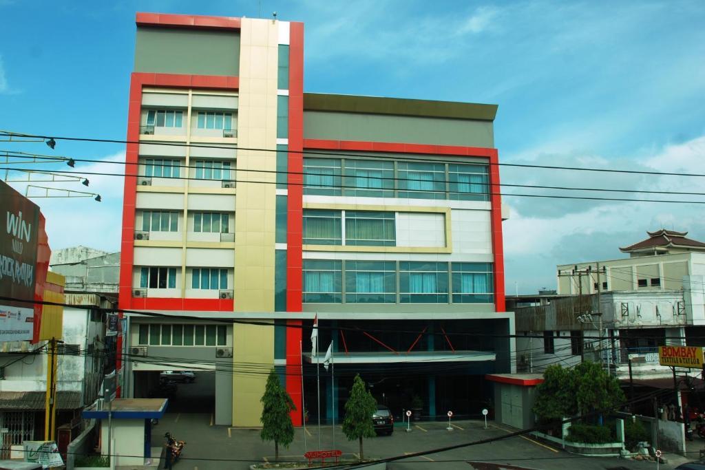 Yello Hotel Samarinda Bagian luar foto